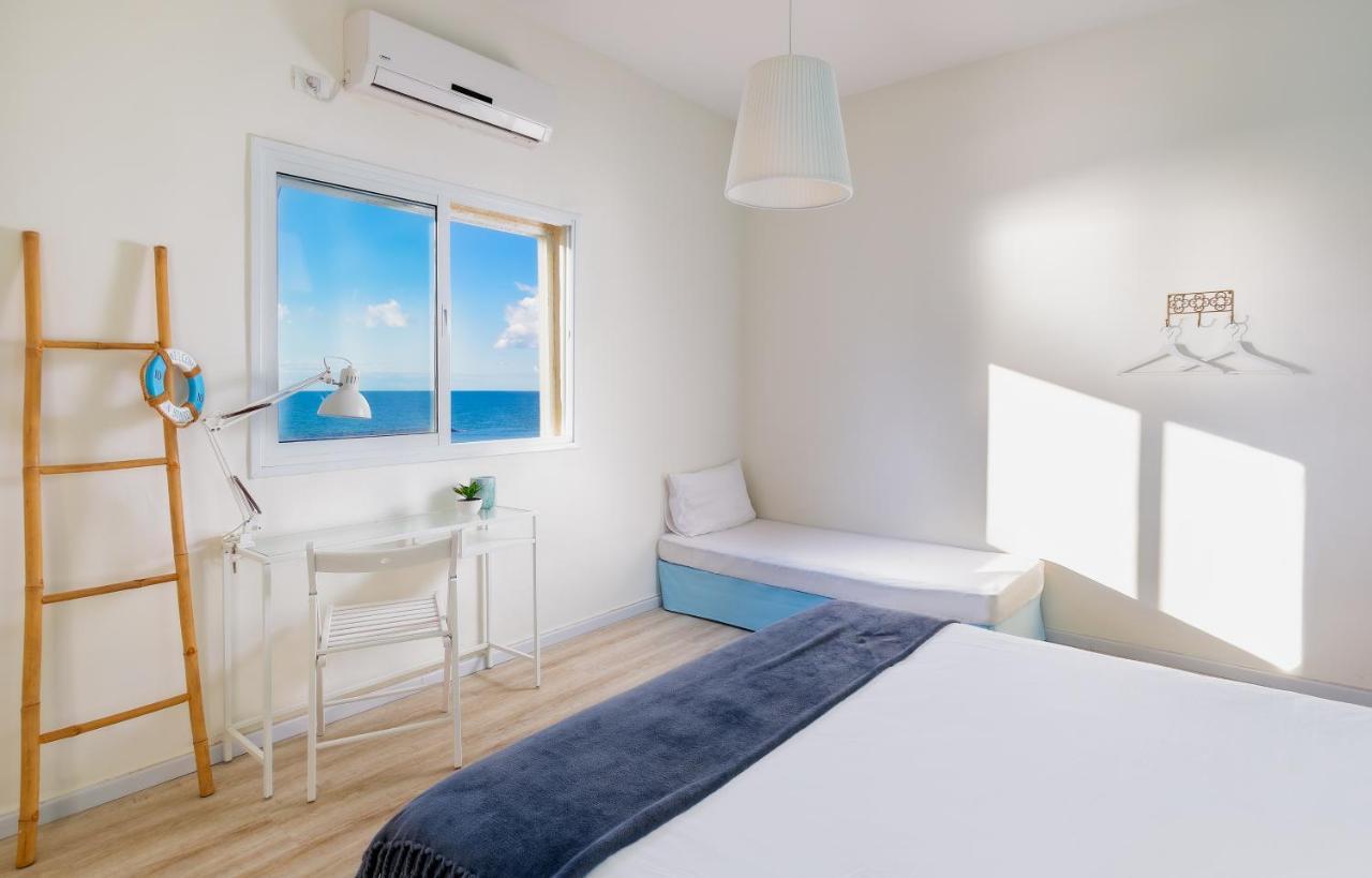 4 Bedroom Apartment On The Beach Tel Aviv Eksteriør bilde